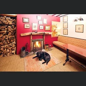 Inn The Red Lion 