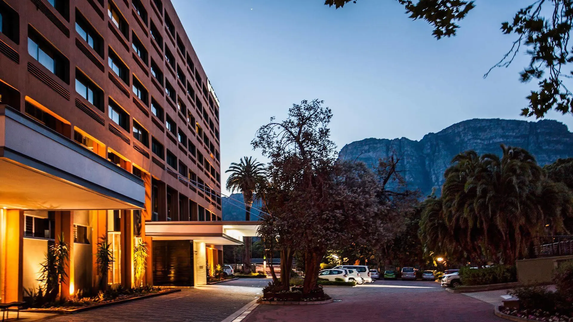 Southern Sun Newlands Cape Town 4*,